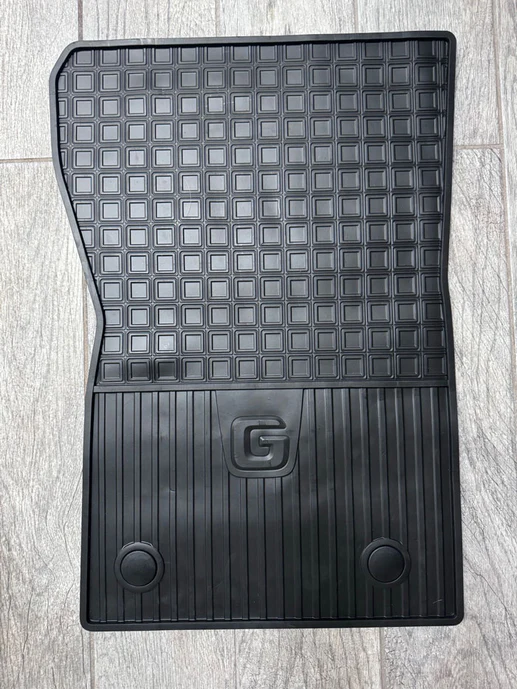 Genuine OEM Rubber Floor Mats — 5-Piece Set for Mercedes G-Wagon (W463A/W464/W465, 2019–2026) - Image 3