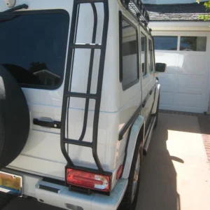 Rear Access Ladder gwagen ladder roof gutter attachment 516x688